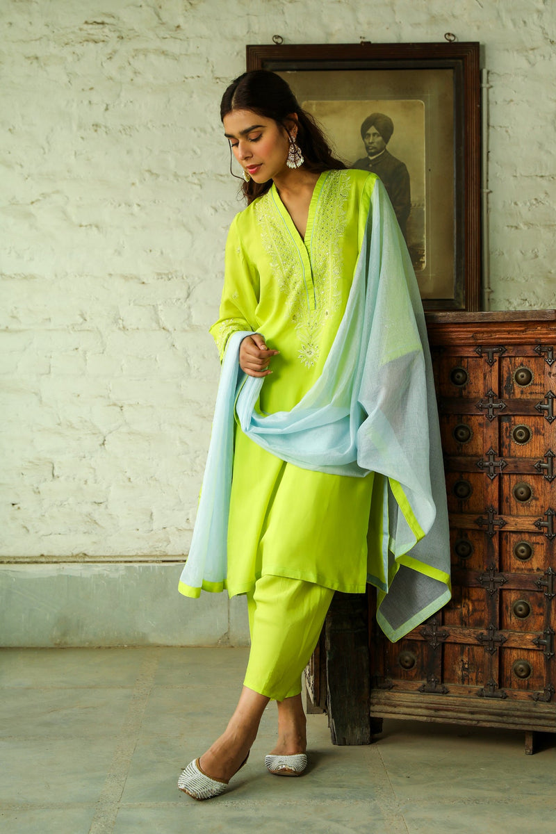 Sanditti Contrast Lime Embroidered Set