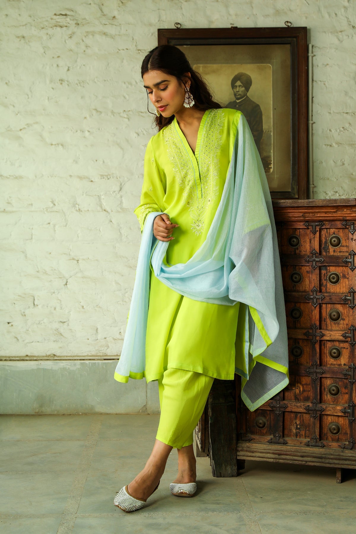 Sanditti Contrast Lime Embroidered Set
