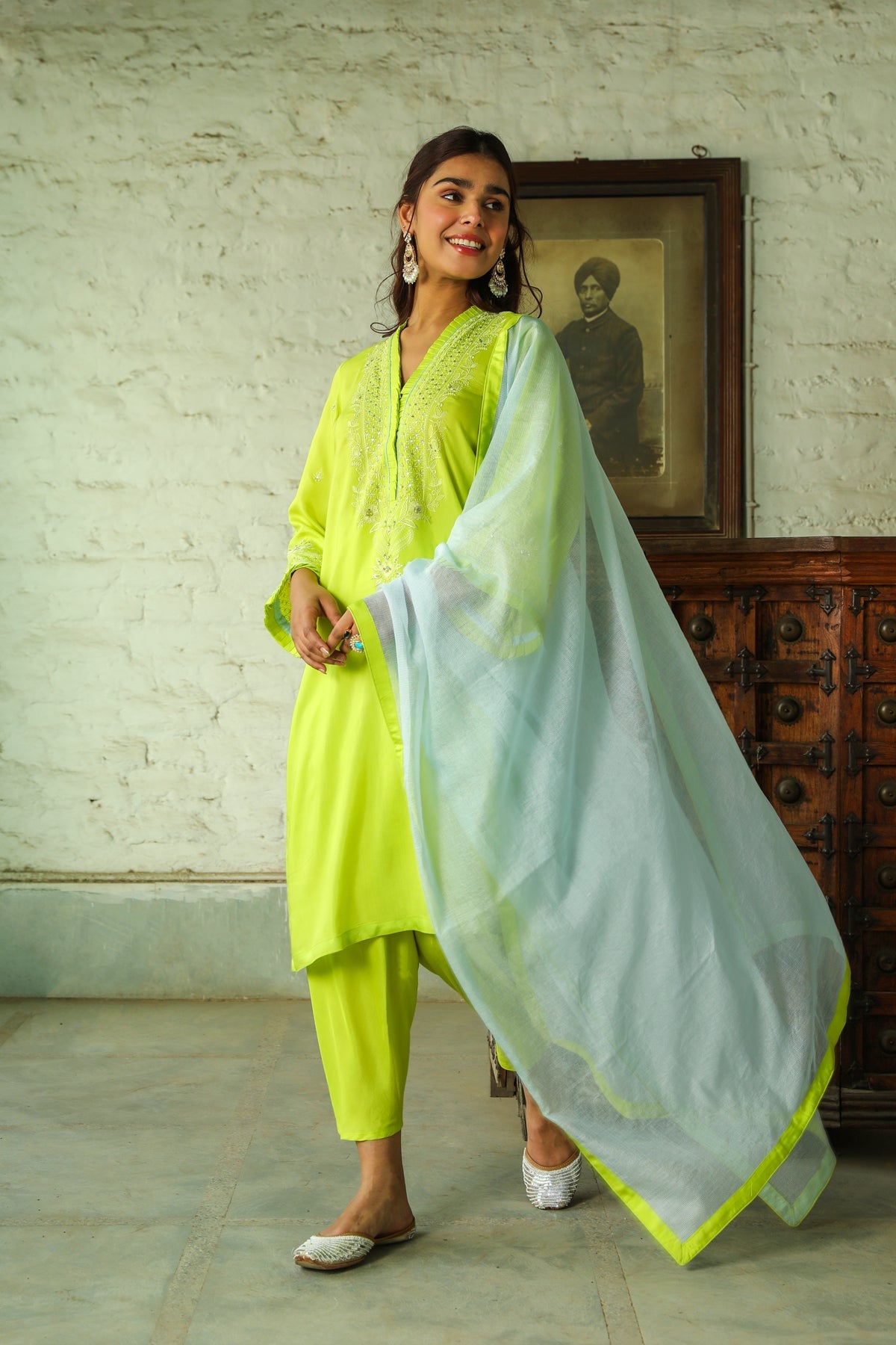 Sanditti Contrast Lime Embroidered Set
