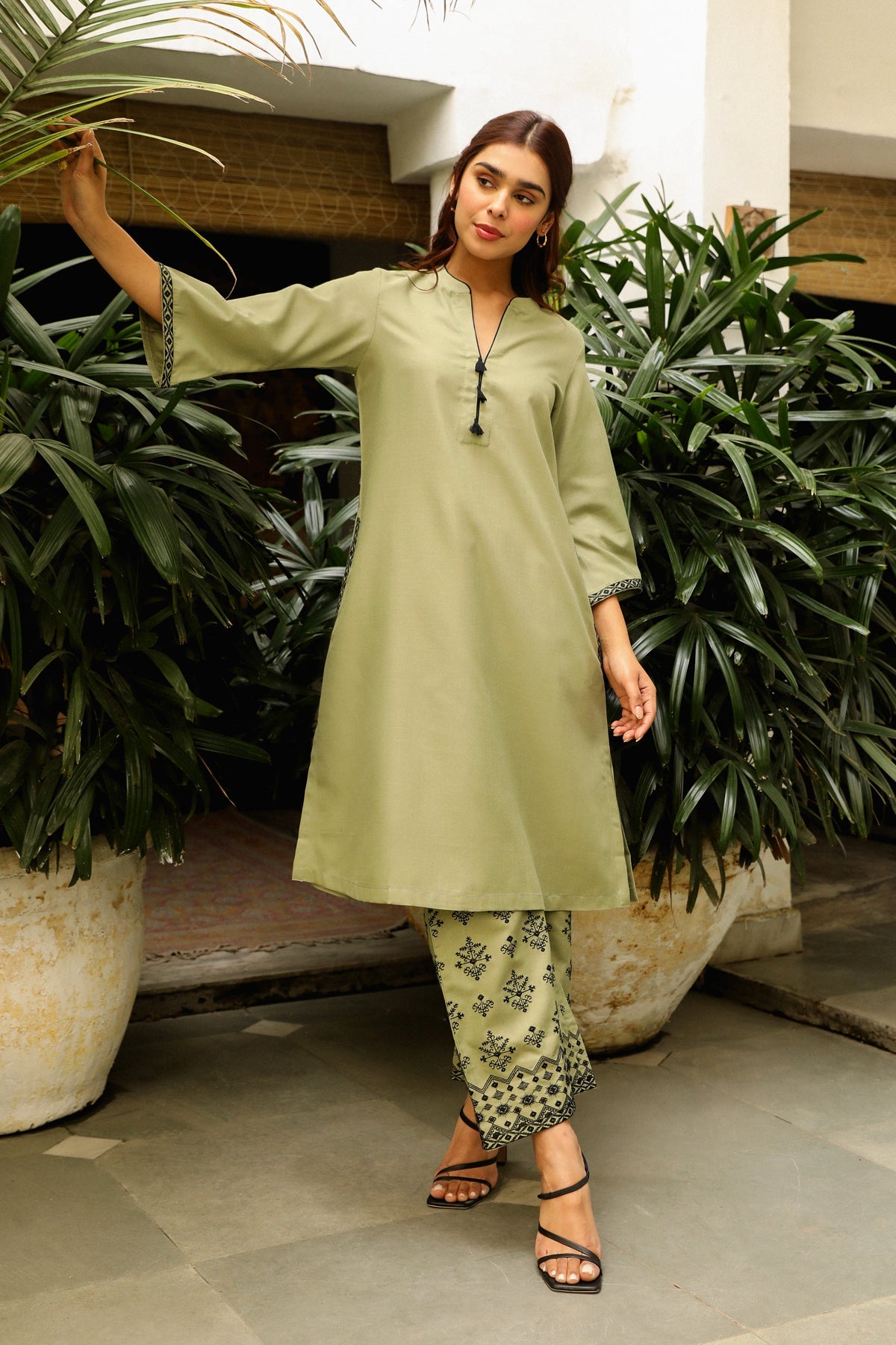 Sanditti Sage Green Embroidered Set