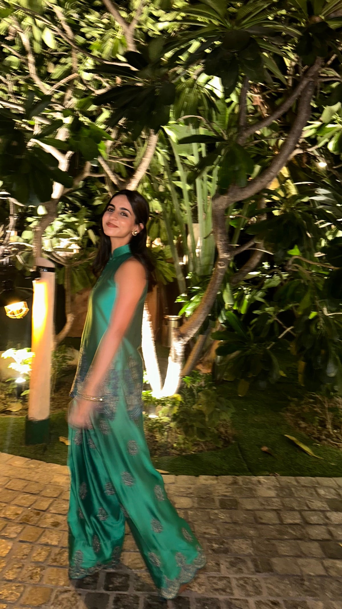 Sanditti Meher Emerald Green Embroidered Farshi Set