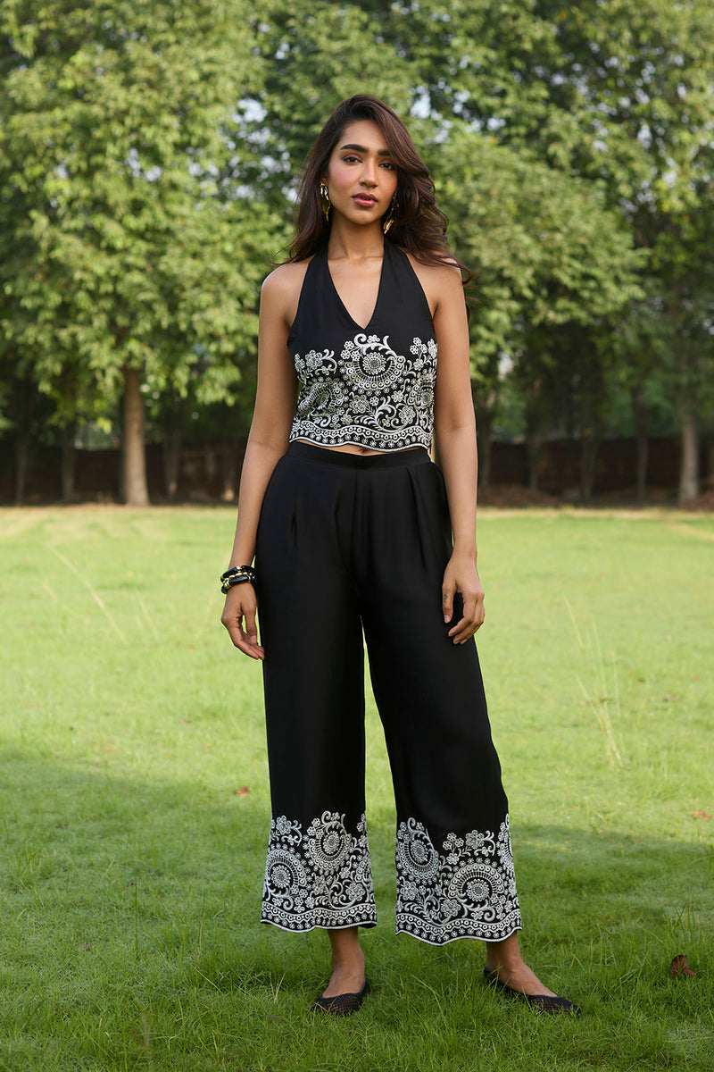 Sanditti Black Halter Broderie Set
