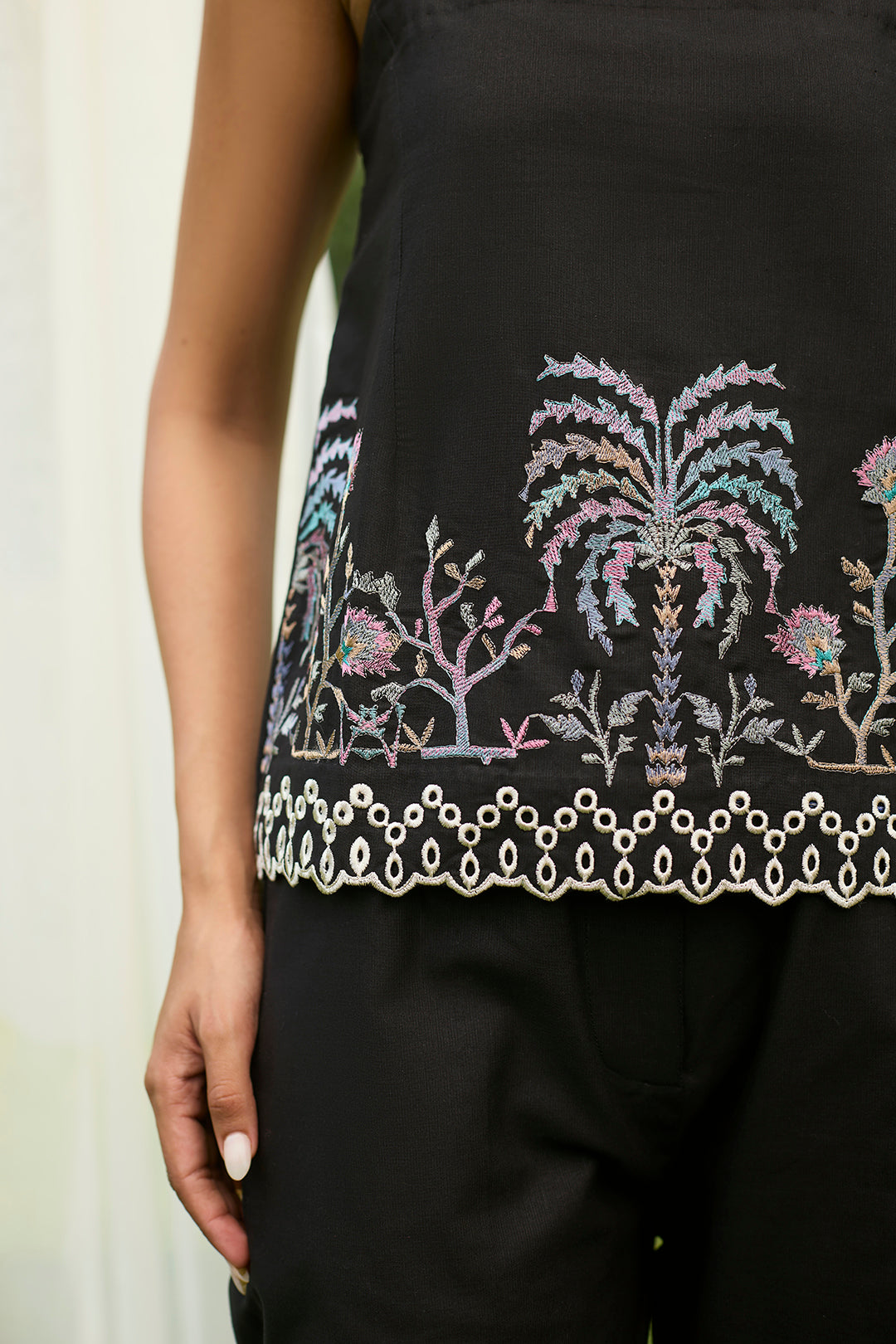Sanditti Tropical Black Sleeveless Set