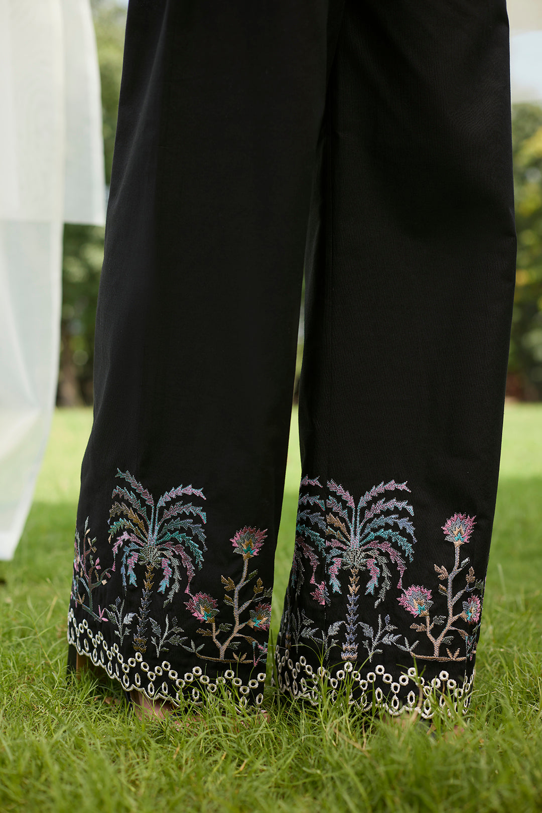 Sanditti Tropical Black Sleeveless Set