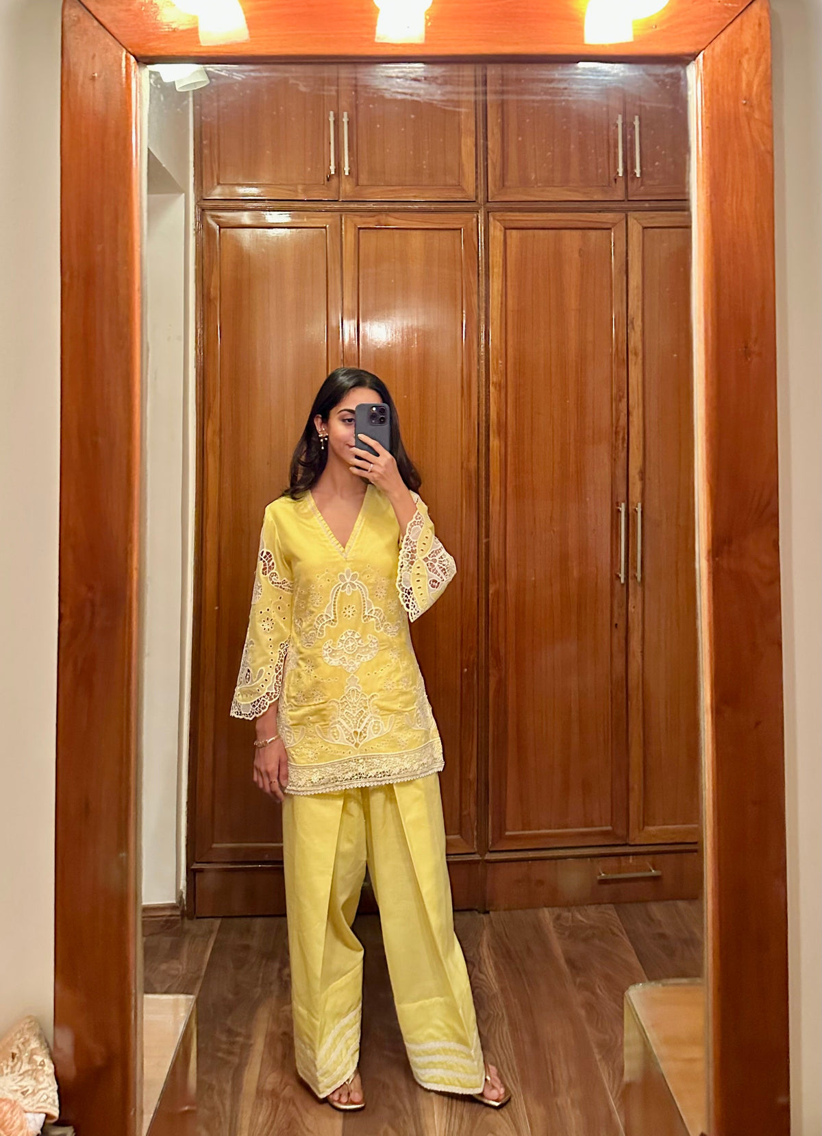 Sanditti Yellow Cutwork Farshi Set