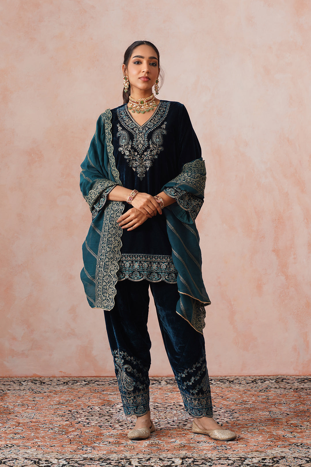 Sanditti Aafreen Teal Blue Velvet Embroidered Set