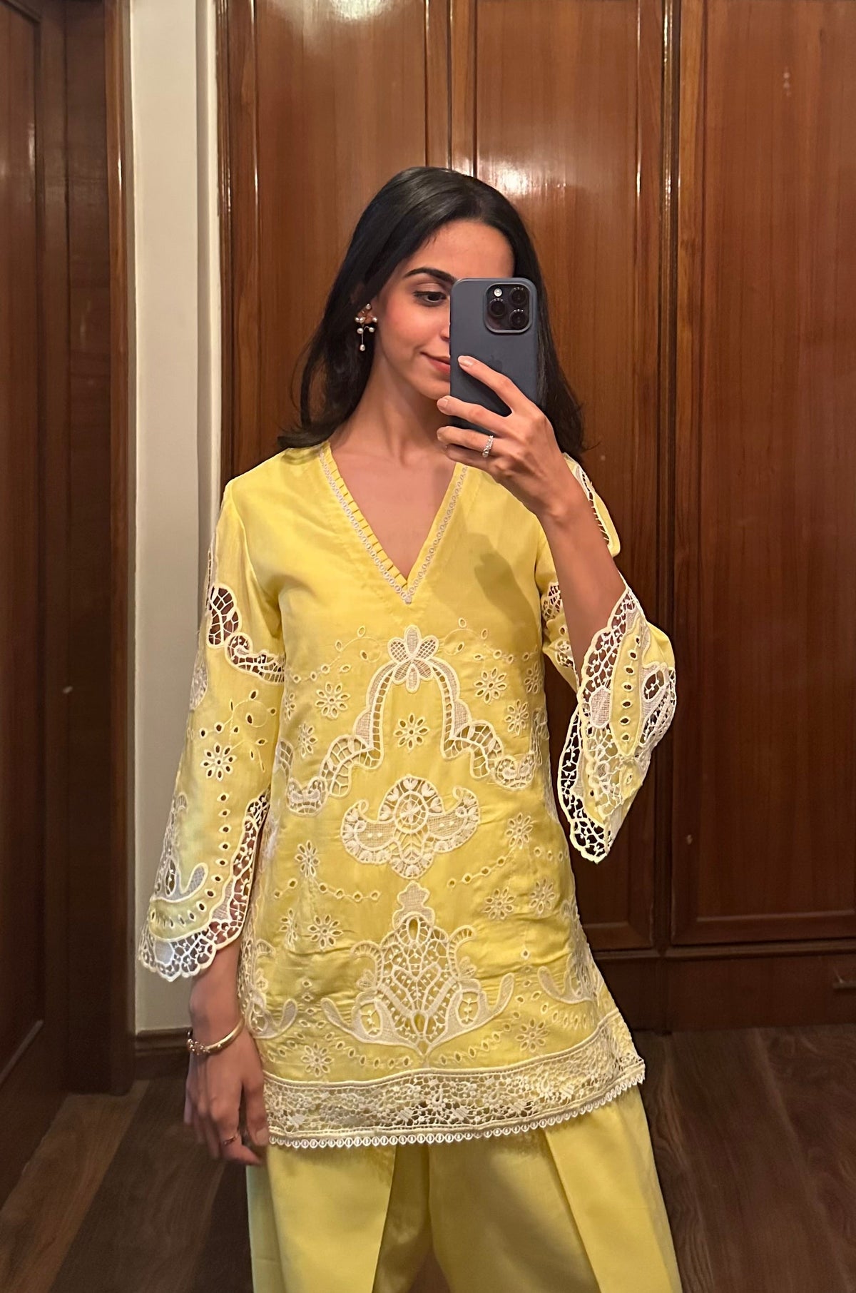 Sanditti Yellow Cutwork Farshi Set