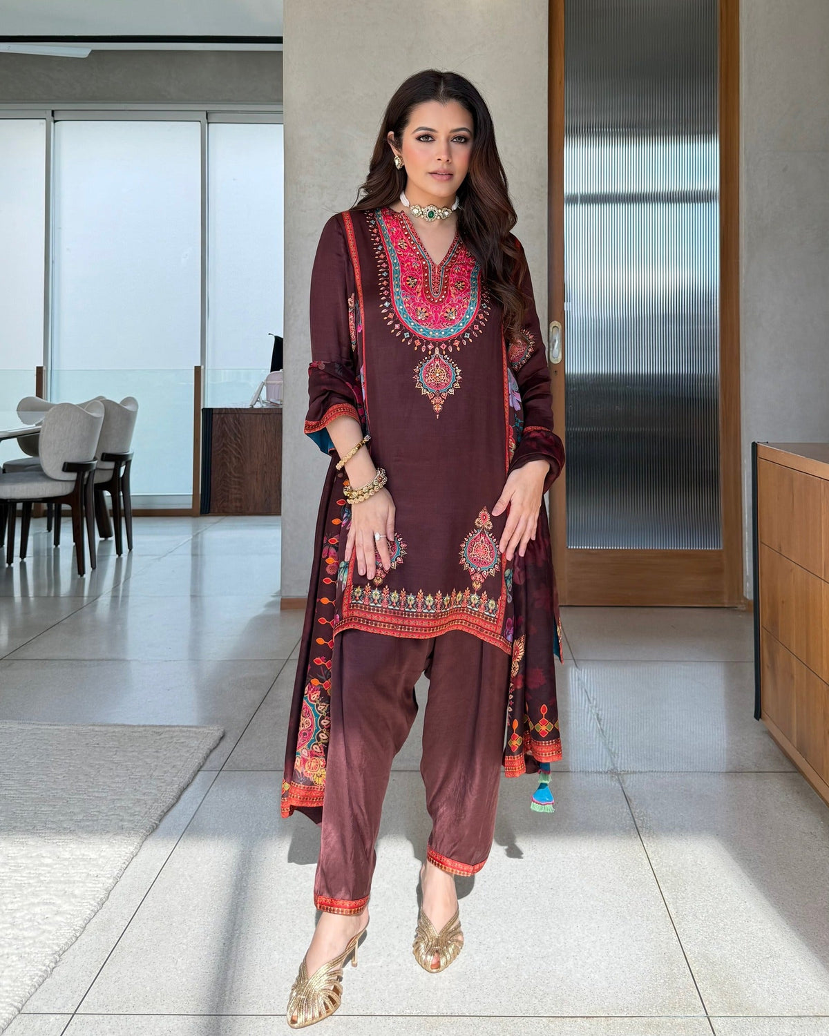 Sanditti Meher Chocolate Contrast Printed Set