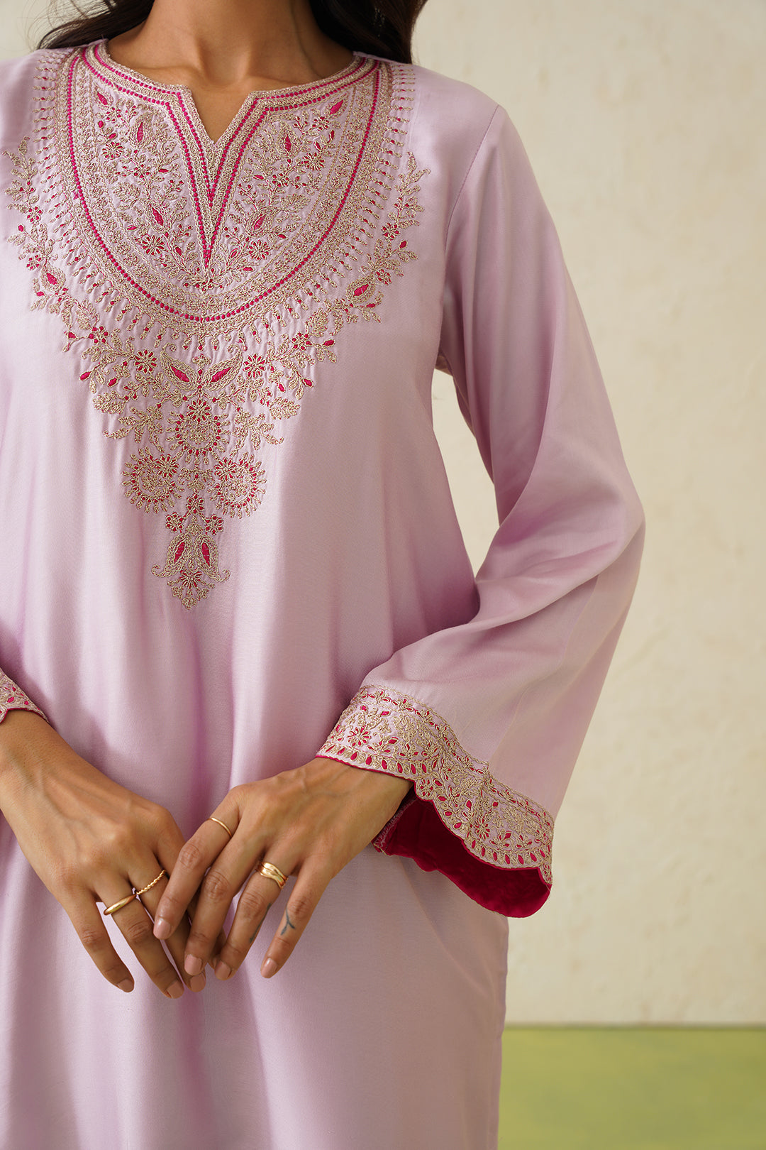 Sanditti Noor Pink Embroidered Set with Organza Dupatta