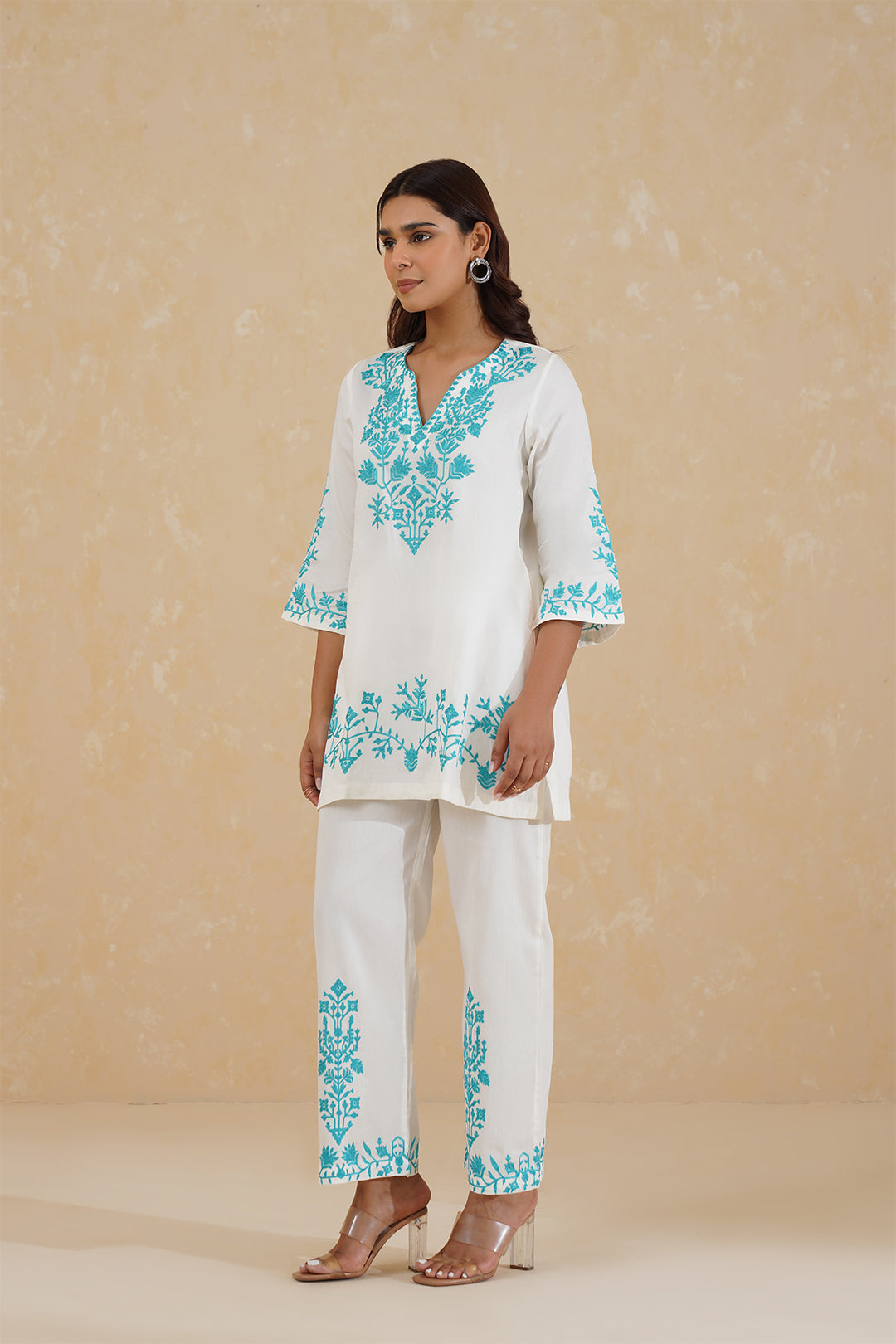 Sanditti Cream Contrast Embroidered Co-ord Set