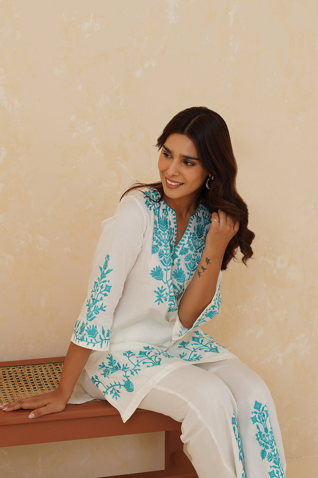 Sanditti Cream Contrast Embroidered Co-ord Set