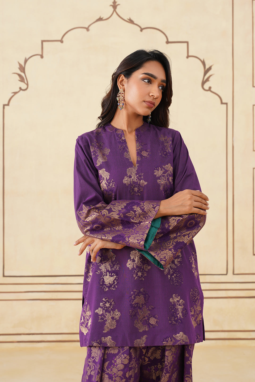 Sanditti Wine Brocade Farshi Set