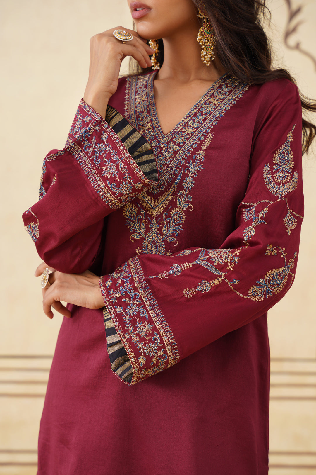 Sanditti Maroon Embroidered Set with Tonal Organza Dupatta