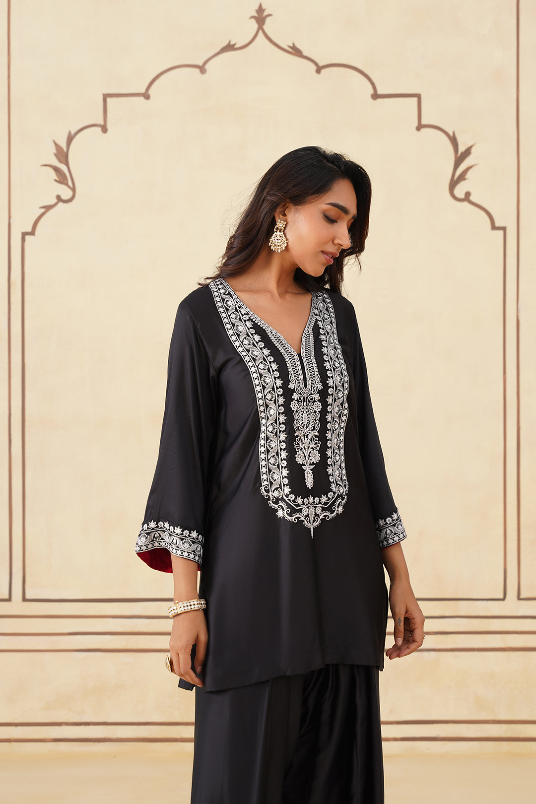 Sanditti Meher Black Embroidered Farshi Salwar Set