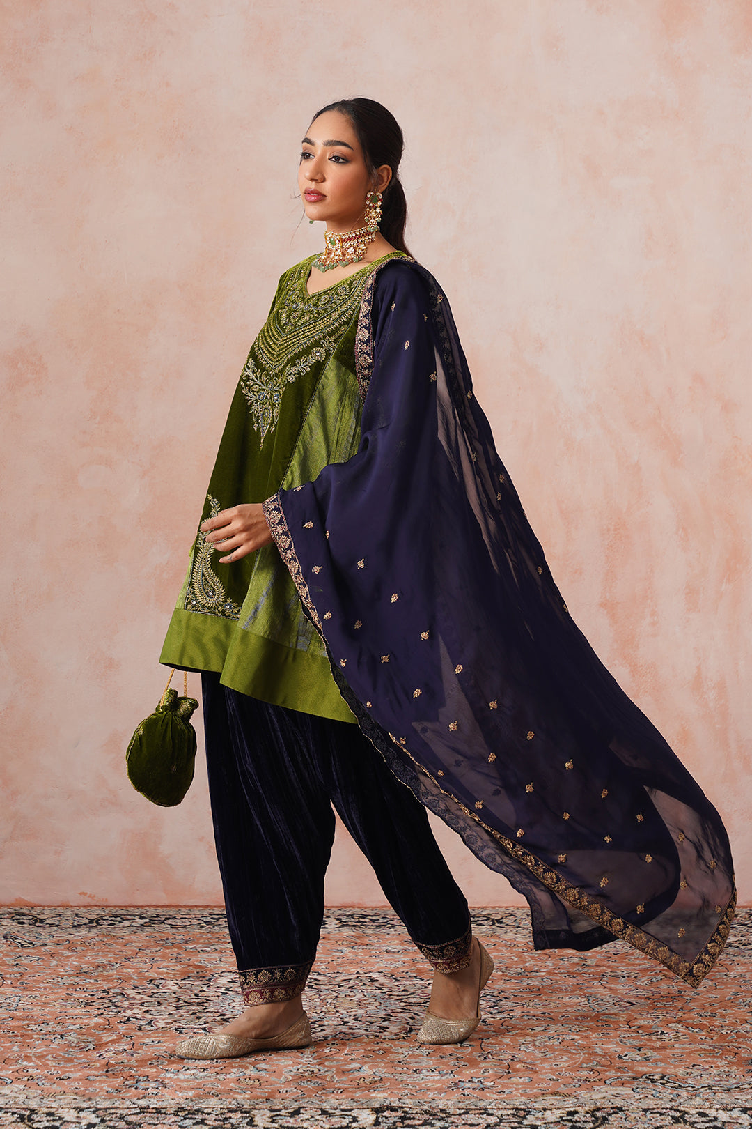 Sanditti Aafreen Golden Olive Velvet Embroidered Salwar Set