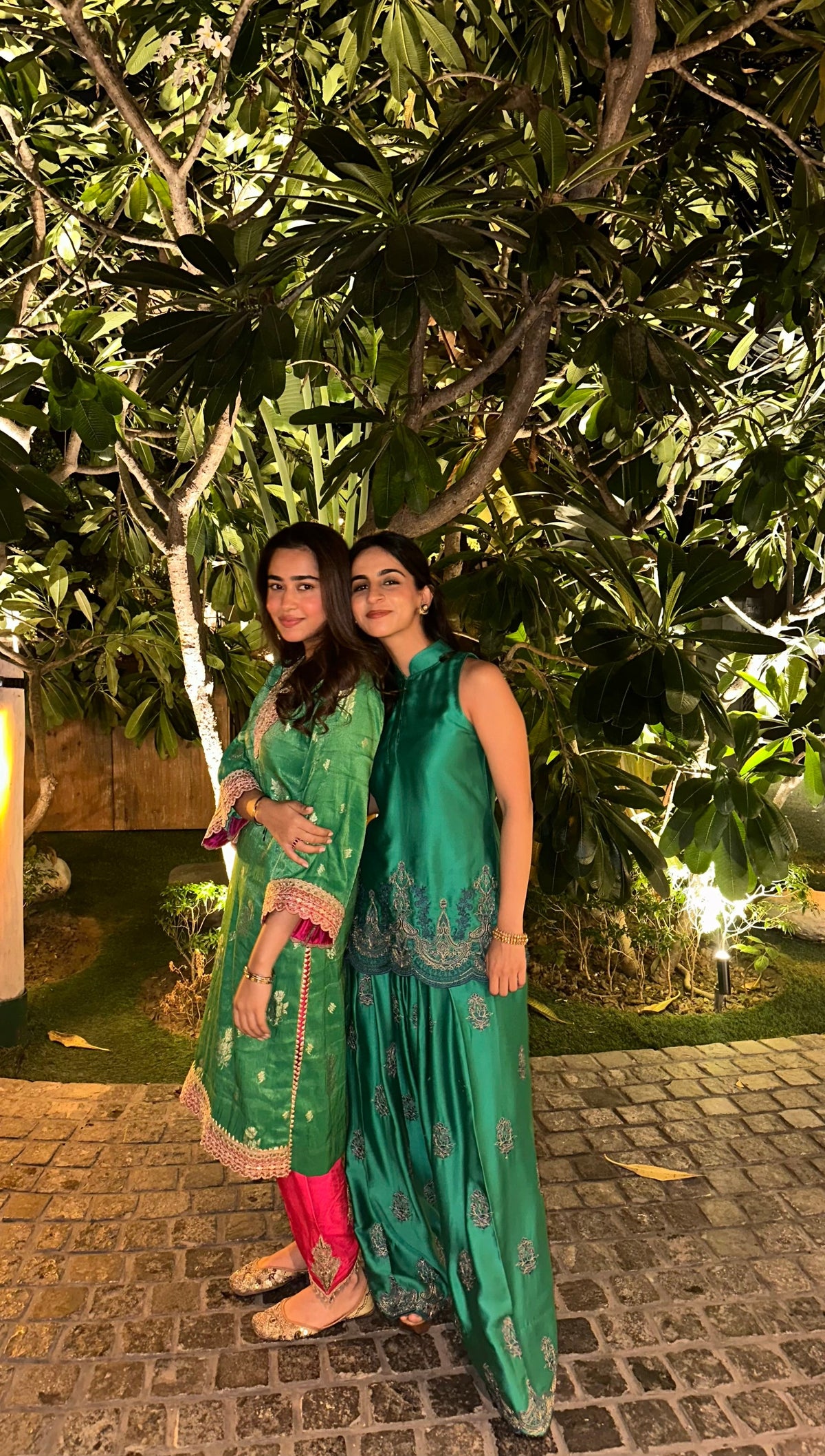 Sanditti Meher Emerald Green Embroidered Farshi Set
