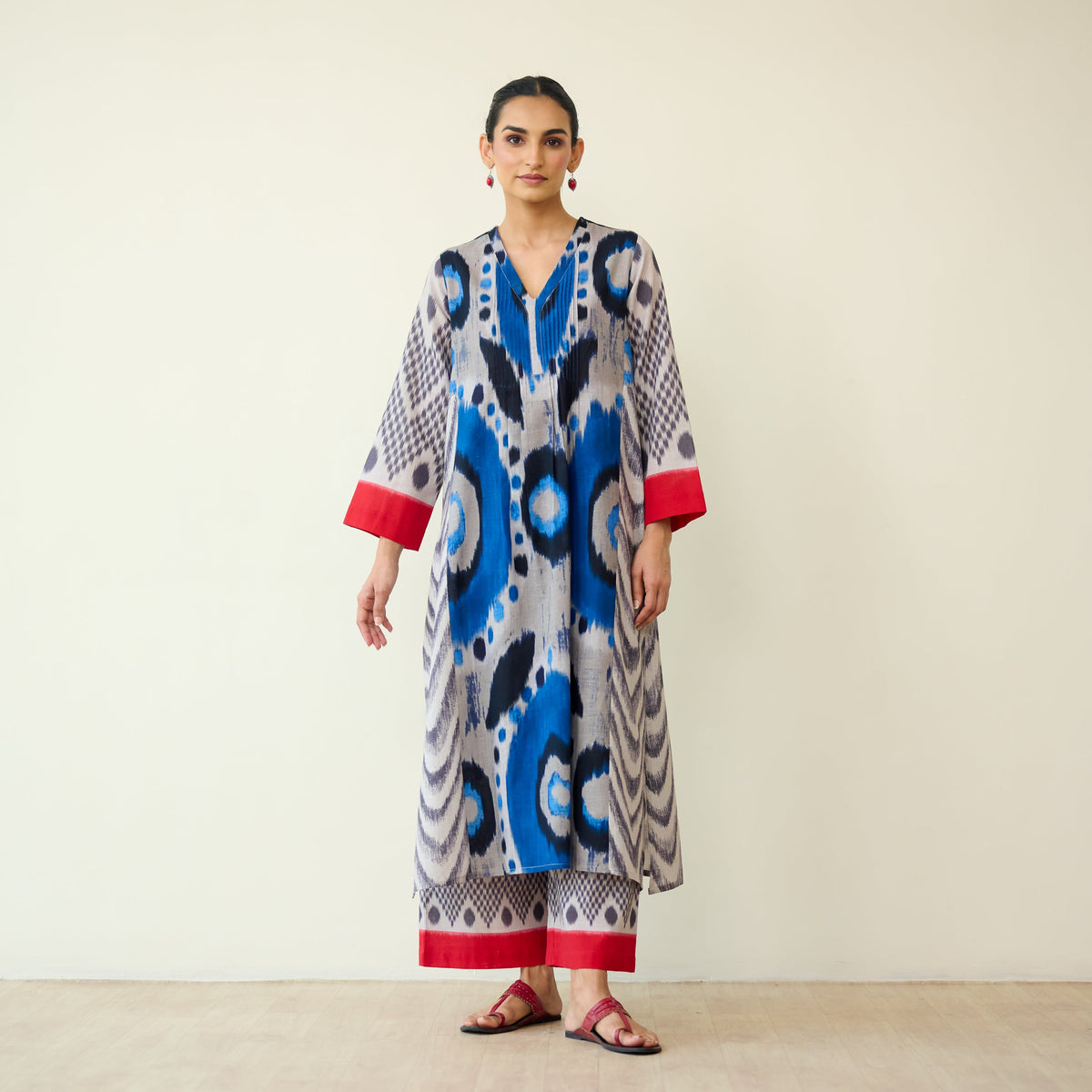 Sanditti Rhythm Slub Cotton Kurta Set - Electric Blue & Grey