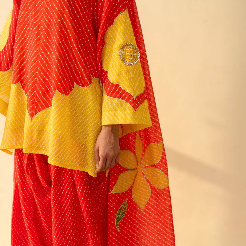 Sanditti Sundari Kota Doria Cotton Farshi Set with Dupatta - Sindoori Laal & Haldi Yellow