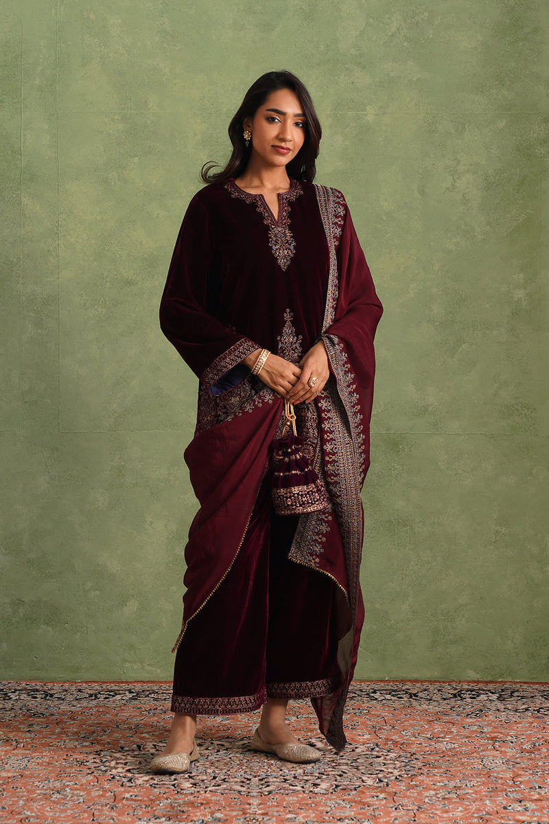 Sanditti Wine Velvet Embroidered Kurta Set