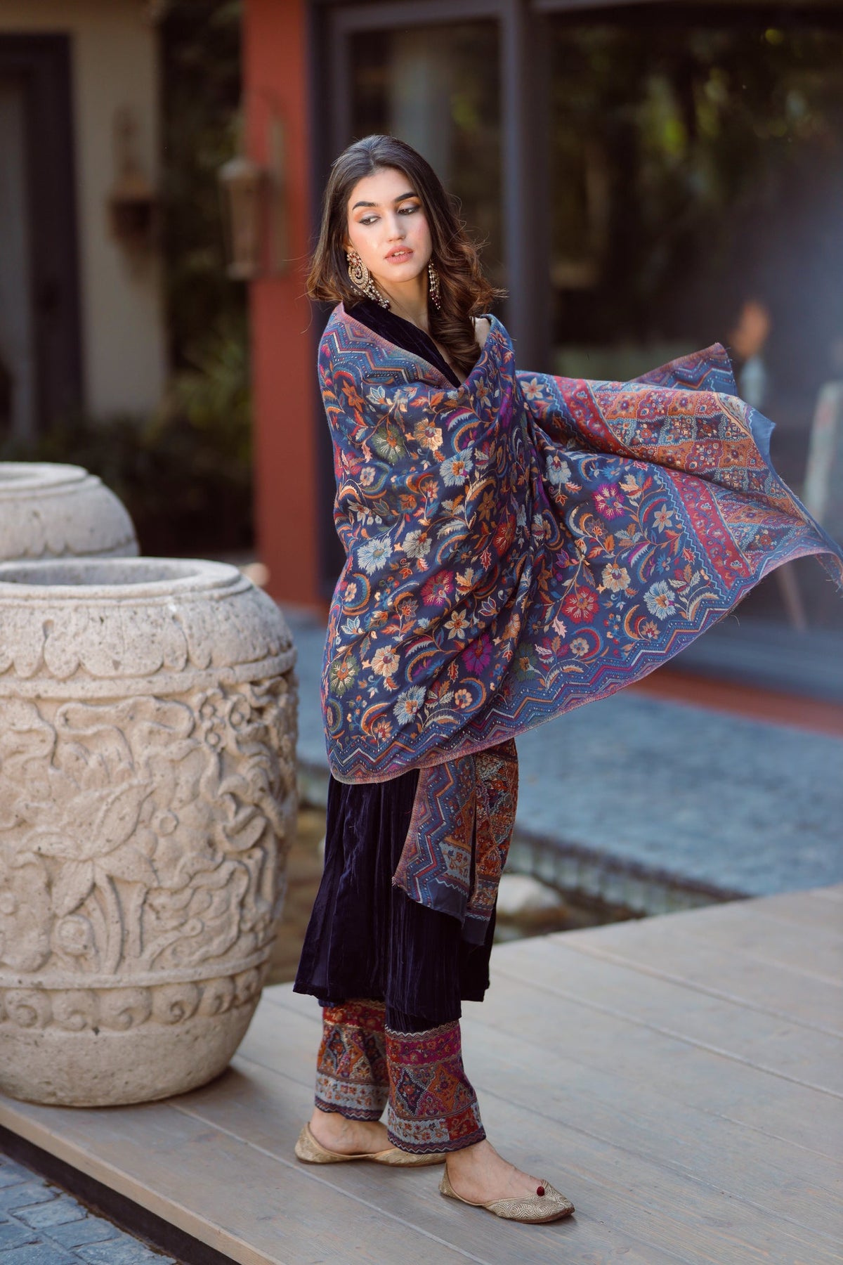 Sanditti Navy Blue Crush Suit with Woven Chanderi Dupatta